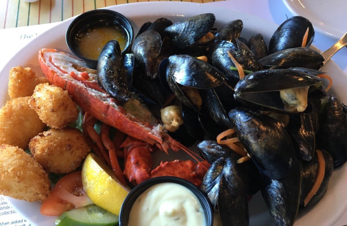 The Water Prince Platter: mussels, deep-fried scallops and half a cold lobster